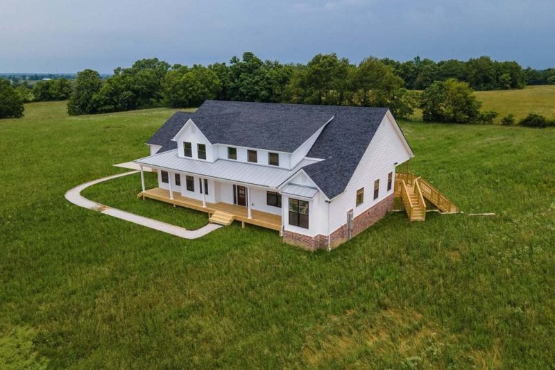 mulberry-builders-new-custom-home-1024×683 Russell NicholsonNew Construction Project Manager
